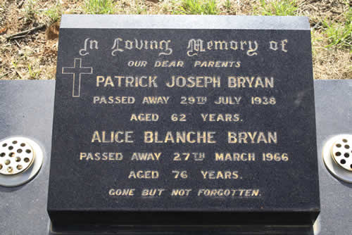 Burial Tombstone Image - default