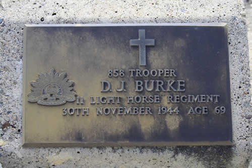 Burial Tombstone Image - default