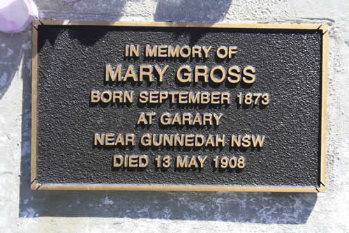 Burial Tombstone Image - default