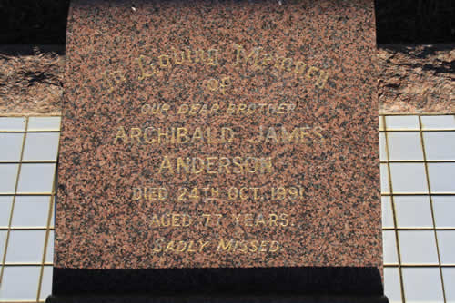 Burial Tombstone Image - default