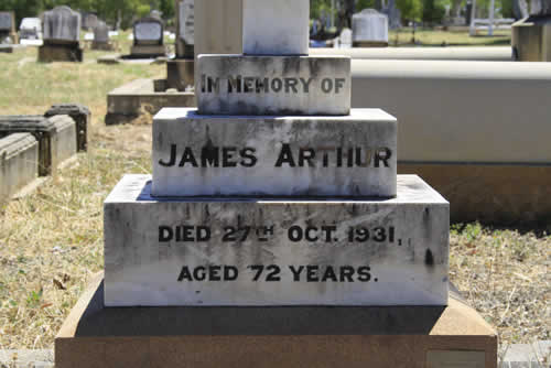 Burial Tombstone Image - default