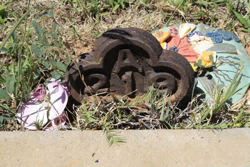 Burial Tombstone Image - default