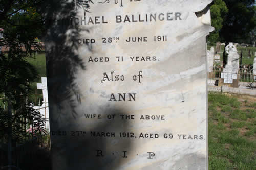 Burial Tombstone Image - default