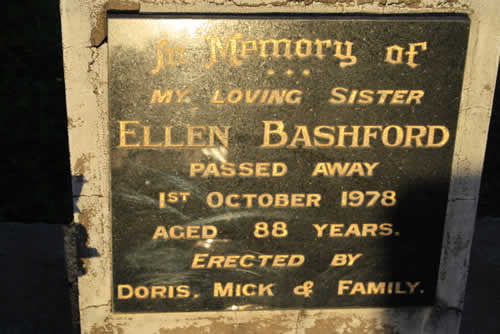 Burial Tombstone Image - default