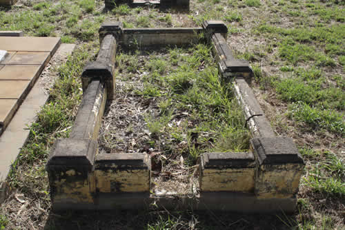 Burial Tombstone Image - default