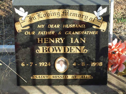 Burial Tombstone Image - default