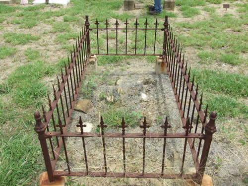 Burial Tombstone Image - default