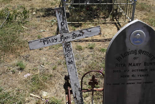 Burial Tombstone Image - default
