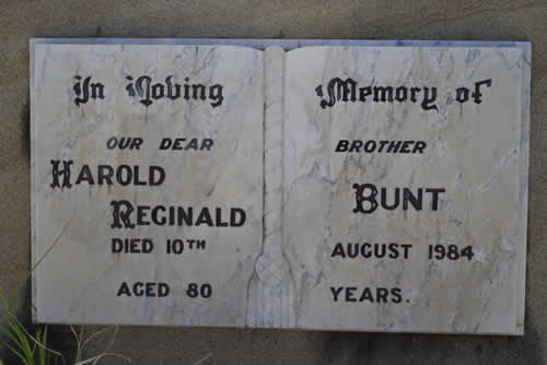 Burial Tombstone Image - default