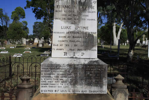 Burial Tombstone Image - default