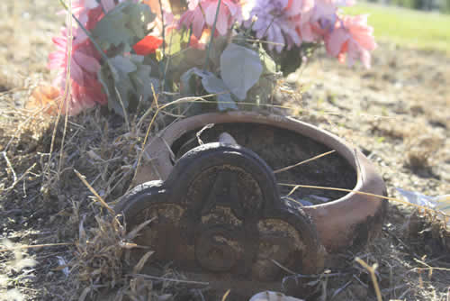 Burial Tombstone Image - default