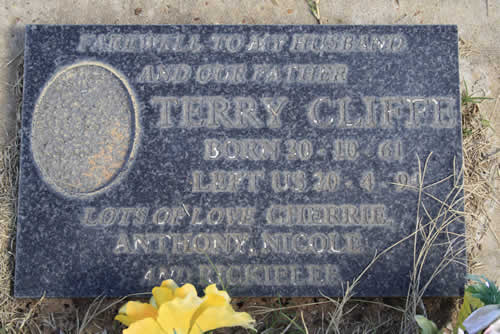 Burial Tombstone Image - default
