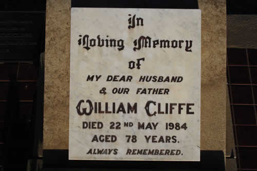 Burial Tombstone Image - default
