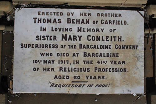 Burial Tombstone Image - default