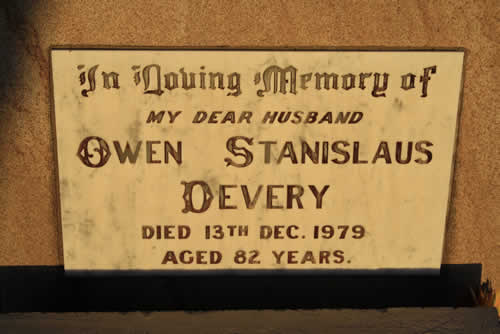 Burial Tombstone Image - default