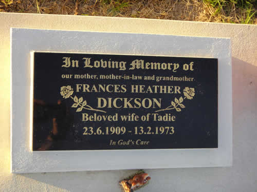 Burial Tombstone Image - default