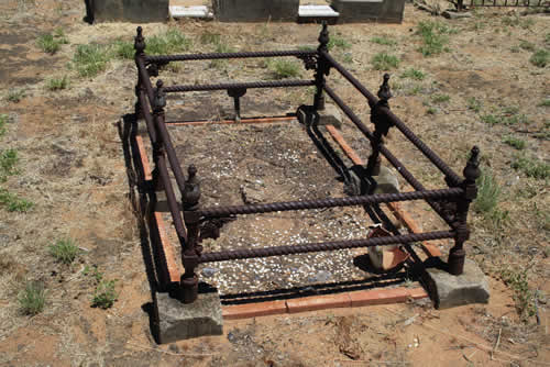 Burial Tombstone Image - default