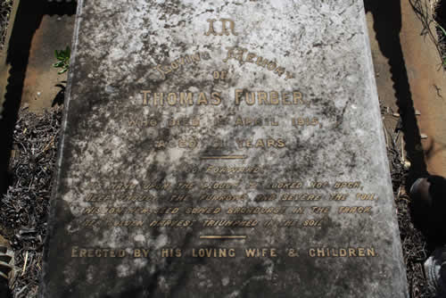 Burial Tombstone Image - default