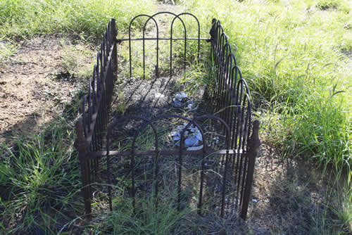 Burial Tombstone Image - default