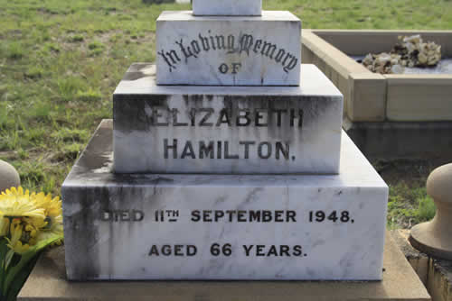 Burial Tombstone Image - default