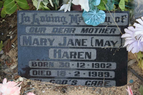 Burial Tombstone Image - default