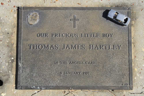 Burial Tombstone Image - default
