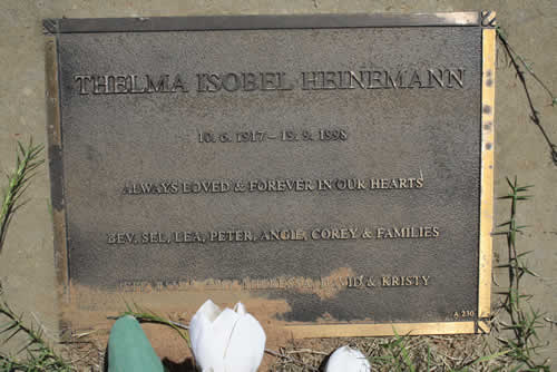 Burial Tombstone Image - default