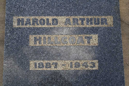 Burial Tombstone Image - default