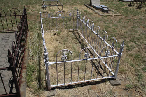 Burial Tombstone Image - default