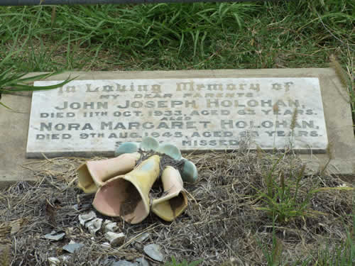 Burial Tombstone Image - default