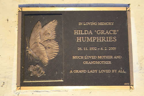 Burial Tombstone Image - default