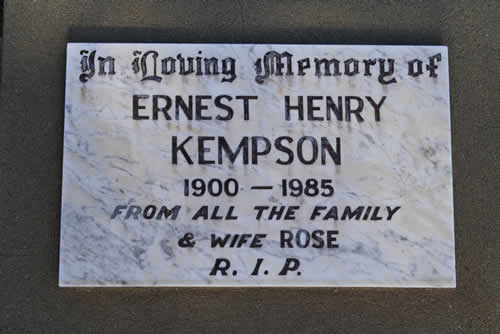 Burial Tombstone Image - default