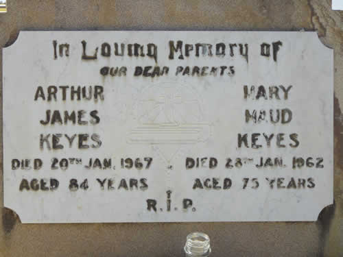 Burial Tombstone Image - default