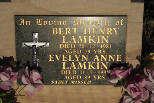 Burial Tombstone Image - default