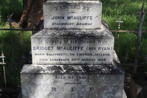 Burial Tombstone Image - default