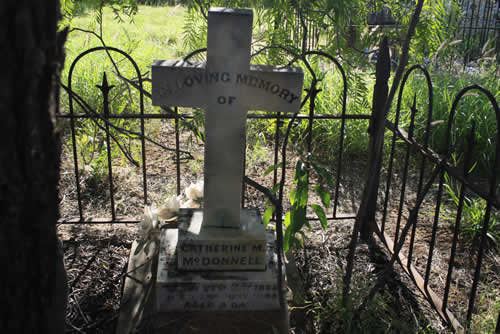 Burial Tombstone Image - default