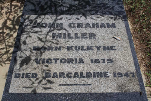Burial Tombstone Image - default