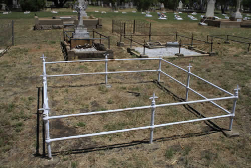 Burial Tombstone Image - default