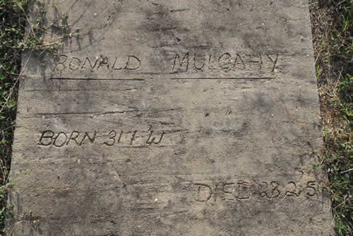 Burial Tombstone Image - default