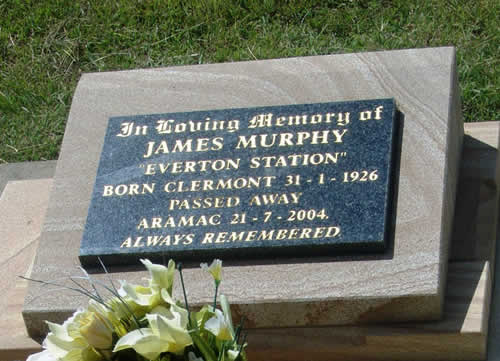 Burial Tombstone Image - default