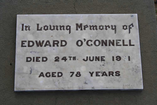 Burial Tombstone Image - default