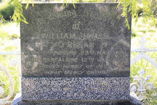 Burial Tombstone Image - default