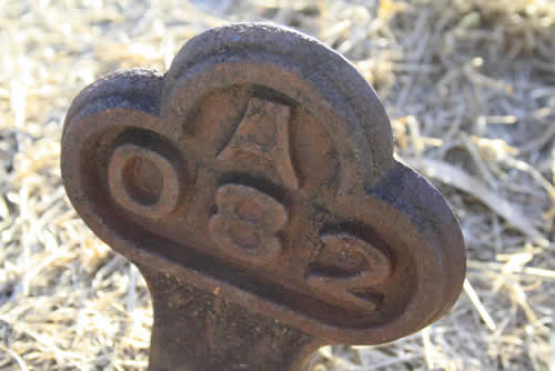 Burial Tombstone Image - default