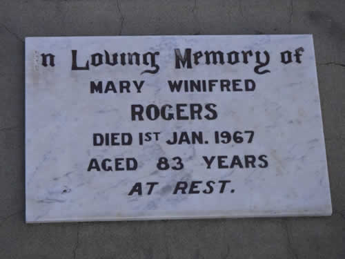 Burial Tombstone Image - default