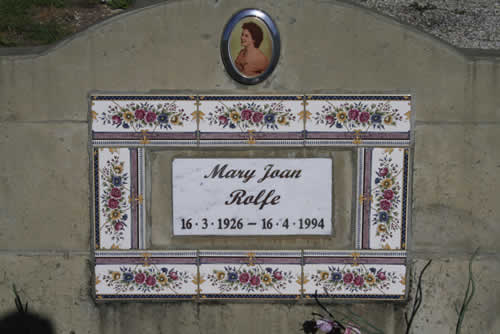 Burial Tombstone Image - default