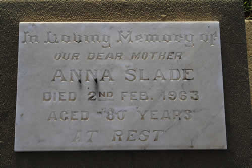 Burial Tombstone Image - default