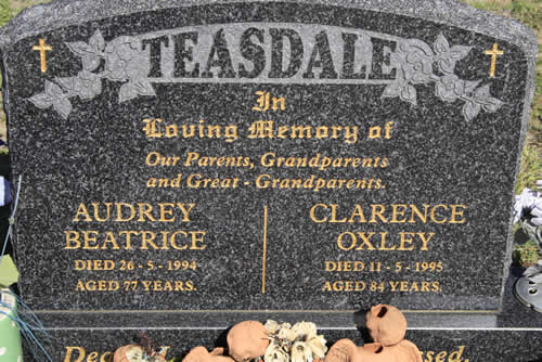 Burial Tombstone Image - default