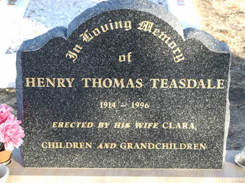 Burial Tombstone Image - default