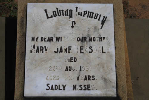 Burial Tombstone Image - default