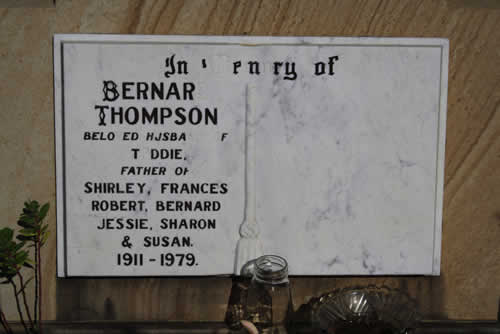 Burial Tombstone Image - default